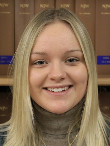 Rechtsanwalts- und Notarfachangestellte in Ausbildung: Alina Engel